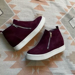 Sneaker wedges